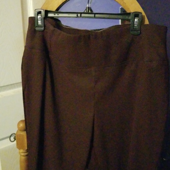 Modern fit cranberry and black weave - Picture 1 of 1